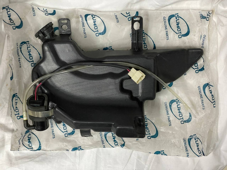 منبع آب شیشه شور با موتور ۱۲ولت آمیکو ۴/۵ تن